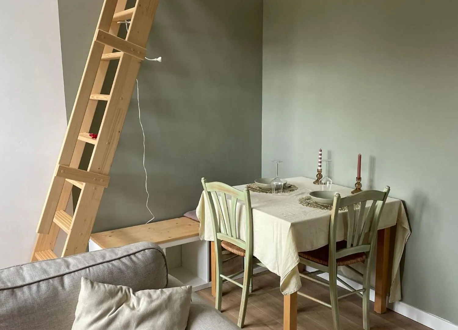 Holiday home Maisonnette De Charme Quemper-Guezennec